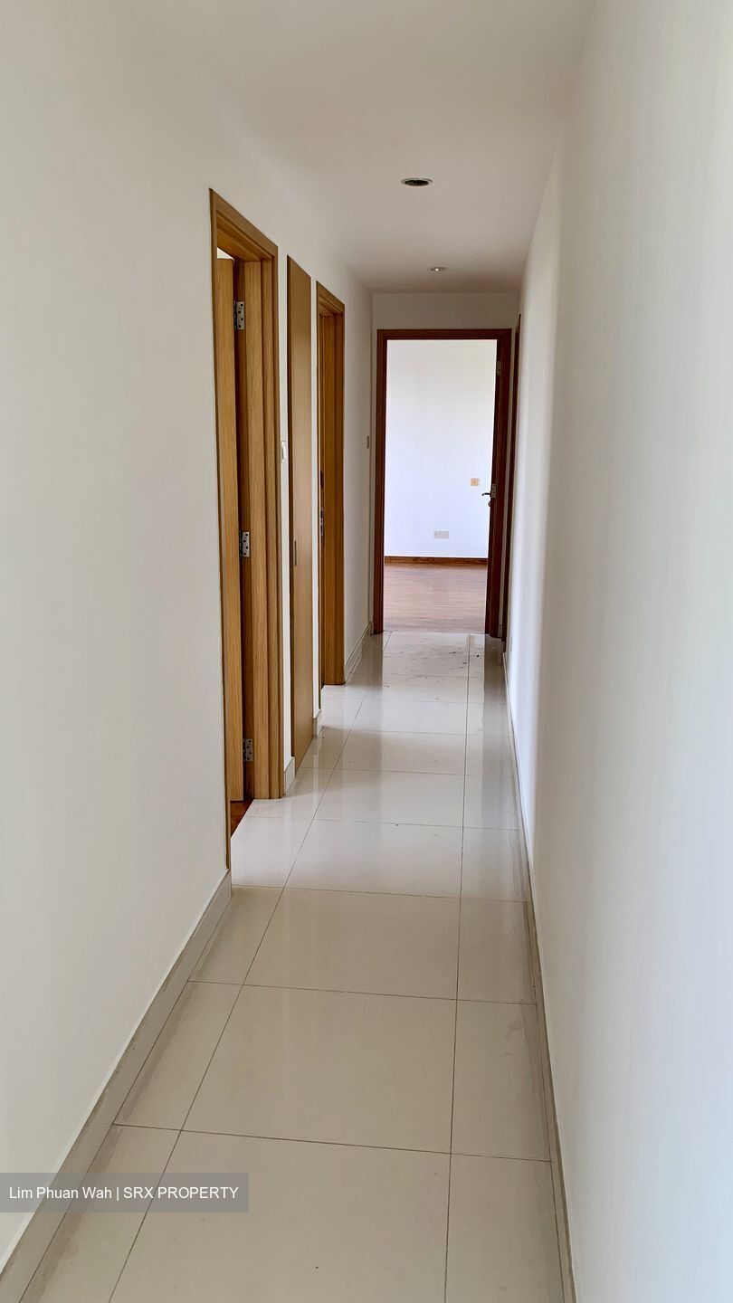 Starville (D14), Condominium #558657531